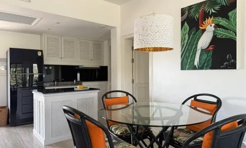 Комфортабельные апартаменты с 2 спальнями и с видом на гольф-поле в проекте Алламанда 2 и 3, на пляже Бангтао/Лагуна