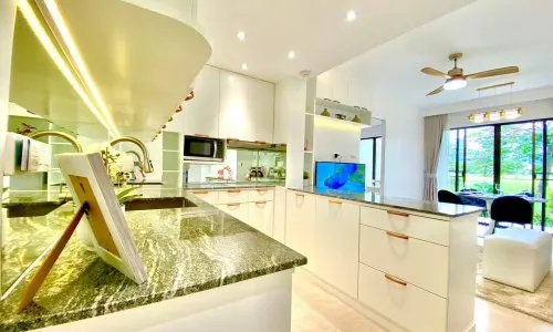 Потрясающие апартаменты с 1 спальней и с видом на гольф-поле в проекте Алламанда 2 и 3, на пляже Бангтао/Лагуна