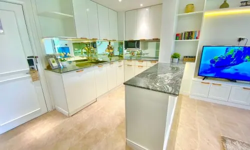 Потрясающие апартаменты с 1 спальней и с видом на гольф-поле в проекте Алламанда 2 и 3, на пляже Бангтао/Лагуна