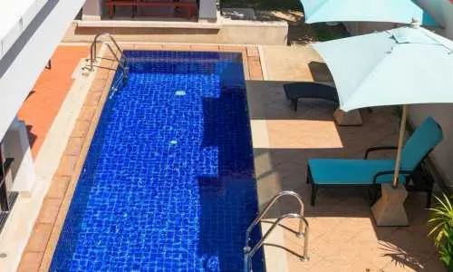 Сказочная вилла с 3 спальнями и с видом на бассейн в проекте Ангсана Виллас Резорт, на пляже Бангтао/Лагуна (+ Видео обзор)