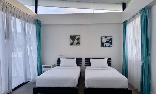 Превосходная вилла с 5 спальнями и с видом на бассейн в проекте Лагуна Парк, на пляже Бангтао/Лагуна