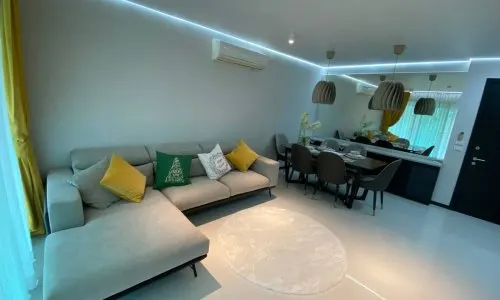 Удобные апартаменты с 2 спальнями и с видом на горы в проекте Реджент Камала, на пляже Камала 