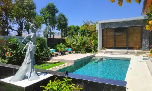 Прекрасная вилла с 4 спальнями и с видом на бассейн в проекте Ботаника Модерн Лофт, на пляже Бангтао/Лагуна