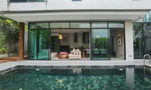Комфортабельная вилла с 3 спальнями и с видом на бассейн в проекте Гармони Виллас Валлая, на пляже Бангтао/Лагуна (+ Видео обзор)