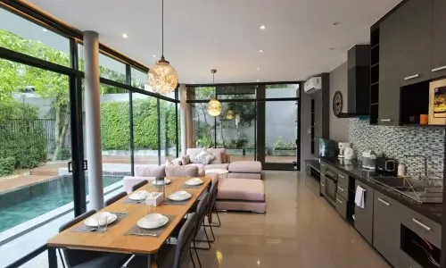 Комфортабельная вилла с 3 спальнями и с видом на бассейн в проекте Гармони Виллас Валлая, на пляже Бангтао/Лагуна (+ Видео обзор)