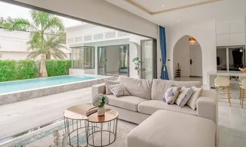 Великолепная вилла с 3 спальнями и с видом на бассейн в проекте Менара Хиллс Лакшери Пул Виллас, на пляже Бангтао/Лагуна