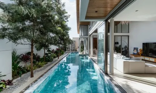 Сказочная вилла с 4 спальнями и с видом на бассейн в проекте Тринити Вилладж, на пляже Бангтао/Лагуна