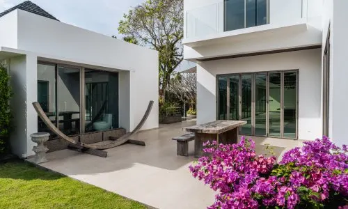 Комфортабельная вилла с 5 спальнями и с видом на бассейн в проекте Лейк Хауз, на пляже Бангтао/Лагуна