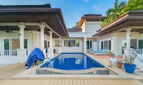 Восхитительная вилла с 5 спальнями и с видом на бассейн в проекте Лейквуд хиллс, на пляже Бангтао/Лагуна