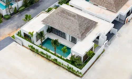 Восхитительная вилла с 3 спальнями и с видом на бассейн, на пляже Бангтао/Лагуна