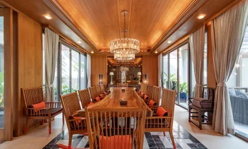 Комфортабельная вилла премиум класса с 5 спальнями и с видом на бассейн, не далеко от моря в проекте Баба Бич Клаб, на пляже Натай