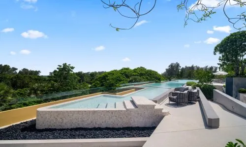 Комфортабельные апартаменты с 3 спальнями и с видом на сад, не далеко от моря в проекте Лагуна Бичсайд, на пляже Бангтао/Лагуна