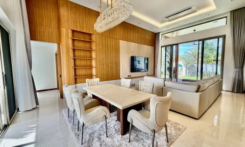 Шикарная вилла с 4 спальнями и с видом на бассейн в проекте Голд Чариот, на пляже Бангтао/Лагуна