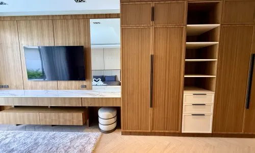 Шикарная вилла с 4 спальнями и с видом на бассейн в проекте Голд Чариот, на пляже Бангтао/Лагуна