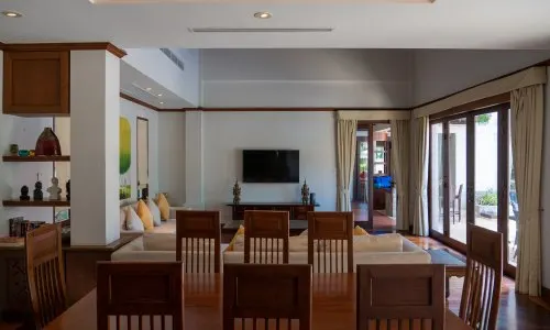 Восхитительная вилла с 4 спальнями и с видом на бассейн в проекте Сайтан, на пляже Бангтао/Лагуна