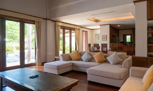 Восхитительная вилла с 4 спальнями и с видом на бассейн в проекте Сайтан, на пляже Бангтао/Лагуна