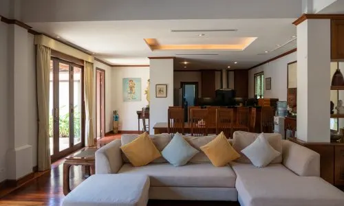 Восхитительная вилла с 4 спальнями и с видом на бассейн в проекте Сайтан, на пляже Бангтао/Лагуна