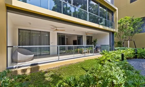 Сногсшибательные апартаменты с 2 спальнями и с видом на сад, не далеко от моря в проекте Лагуна Бичсайд, на пляже Бангтао/Лагуна