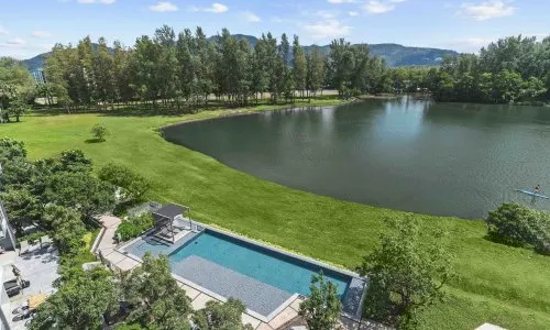 Сногсшибательные апартаменты с 3 спальнями и с видом на озеро в проекте Кассия Резиденсис, на пляже Бангтао/Лагуна (+ Видео обзор)