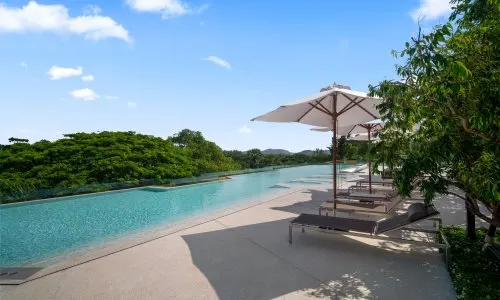 Превосходные апартаменты с 3 спальнями и с видом на сад, не далеко от моря в проекте Лагуна Бичсайд, на пляже Бангтао/Лагуна