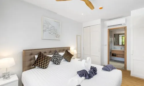 Превосходные апартаменты с 2 спальнями и с видом на сад, не далеко от моря в проекте Лагуна Бичсайд, на пляже Бангтао/Лагуна