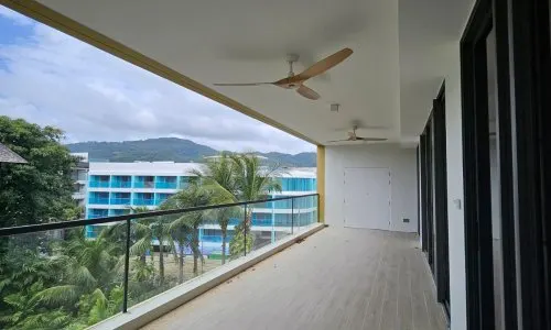 Удобные апартаменты с 2 спальнями и с видом на город в проекте Лагуна Бичсайд, на пляже Бангтао/Лагуна