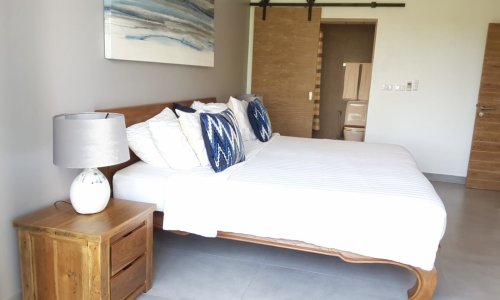 Модные апартаменты с 2 спальнями и с видом на гольф-поле в проекте Алламанда 2 и 3, на пляже Бангтао/Лагуна