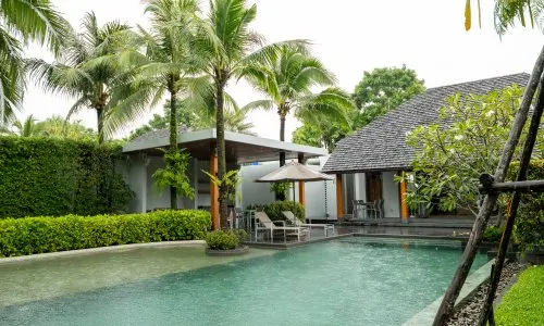 Великолепная вилла с 5 спальнями и с видом на бассейн в проекте Анчан Гранд Резиденс, на пляже Бангтао/Лагуна (+ Видео обзор)