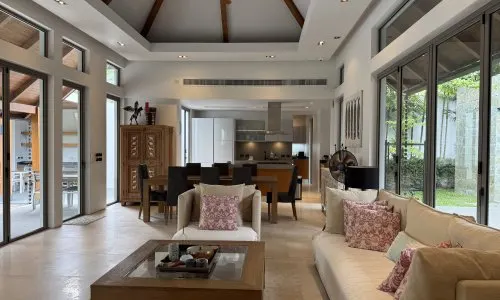 Великолепная вилла с 5 спальнями и с видом на бассейн в проекте Анчан Гранд Резиденс, на пляже Бангтао/Лагуна (+ Видео обзор)