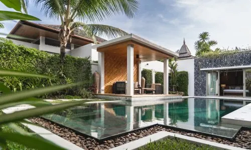 Превосходная вилла с 4 спальнями и с видом на бассейн в проекте Ботаника Бангтао Бич, на пляже Бангтао/Лагуна