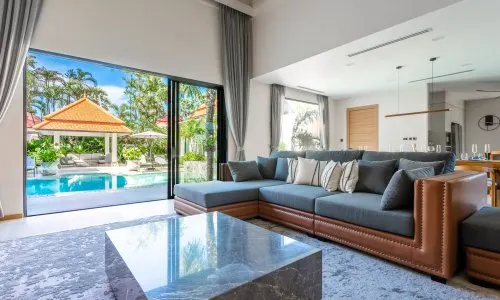 Превосходная вилла с 4 спальнями и с видом на бассейн в проекте Сайтан, на пляже Бангтао/Лагуна