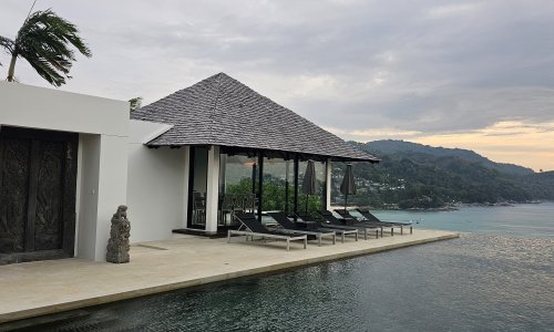 Восхитительная вилла с 5 спальнями и с видом на море в проекте Катаманда, на пляже Ката