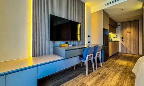 Шикарные апартаменты студия и с видом на город в проекте Лаян Грин Парк, на пляже Лаян 