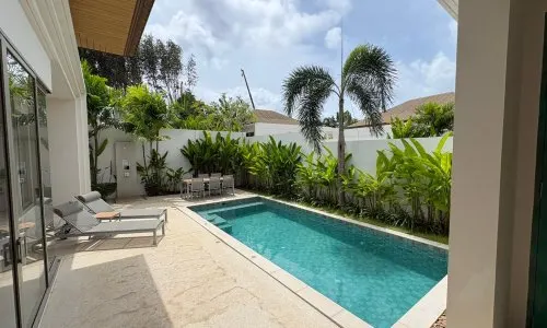 Прекрасная вилла с 3 спальнями и с видом на бассейн в проекте Тричада Скай, на пляже Бангтао/Лагуна