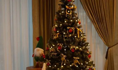 Комфортабельная вилла с 4 спальнями и с видом на бассейн в проекте Ангсана Виллас Резорт, на пляже Бангтао/Лагуна