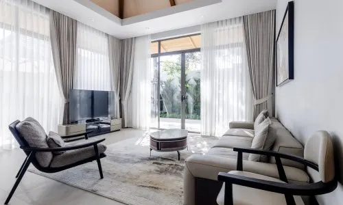 Cтильная вилла с 3 спальнями и с видом на бассейн в проекте Анчан Флора, на пляже Бангтао/Лагуна