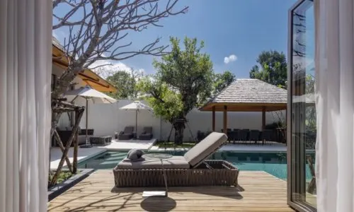 Превосходная вилла с 4 спальнями и с видом на бассейн в проекте Анчан Флора, на пляже Бангтао/Лагуна