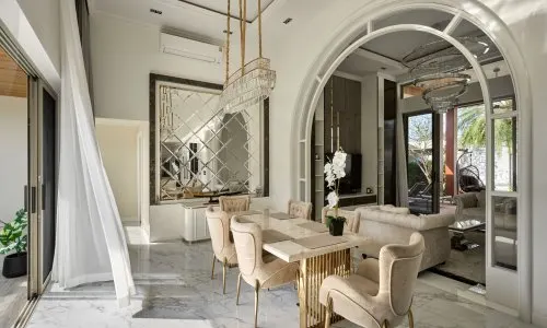 Превосходная вилла с 4 спальнями и с видом на бассейн в проекте Голд Чариот, на пляже Бангтао/Лагуна