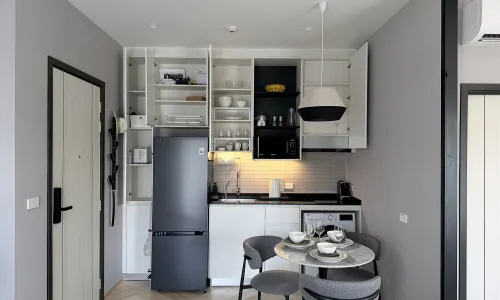 Cтильные апартаменты с 1 спальней и с видом на город в проекте Тайтл Бангтао Легендарный, на пляже Бангтао/Лагуна