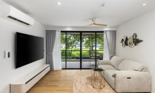 Комфортабельные апартаменты с 3 спальнями и с видом на сад, не далеко от моря в проекте Лагуна Бичсайд, на пляже Бангтао/Лагуна