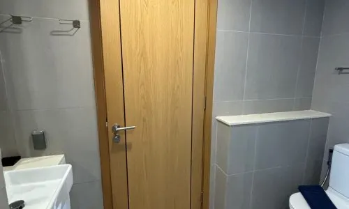 Восхитительные апартаменты с 1 спальней и с видом на город в проекте Оушен Стоун, на пляже Бангтао/Лагуна