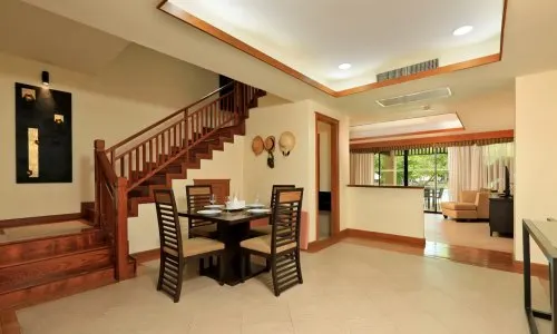 Сногсшибательный таунхаус с 2 спальнями и с видом на бассейн в проекте Ангсана Виллас Резорт, на пляже Бангтао/Лагуна