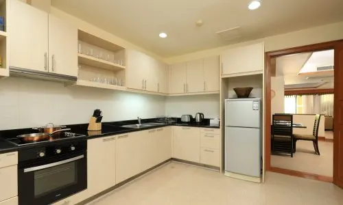 Сногсшибательный таунхаус с 2 спальнями и с видом на бассейн в проекте Ангсана Виллас Резорт, на пляже Бангтао/Лагуна