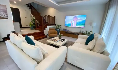 Великолепные апартаменты с 3 спальнями и с видом на сад, не далеко от моря в проекте Маантаван, на пляже Бангтао/Лагуна