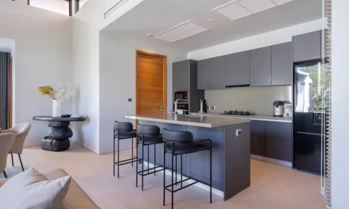 Прекрасная вилла с 3 спальнями и с видом на бассейн в проекте Ботаника Модерн Лофт, на пляже Бангтао/Лагуна