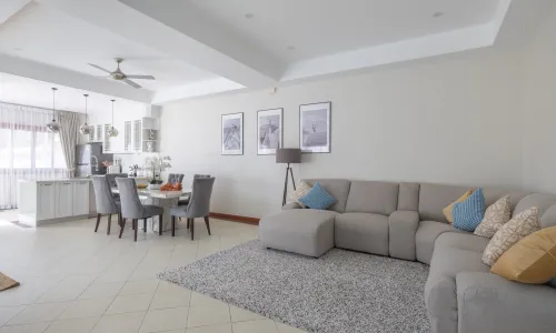 Роскошная вилла с 4 спальнями и с видом на бассейн в проекте Ангсана Виллас Резорт, на пляже Бангтао/Лагуна