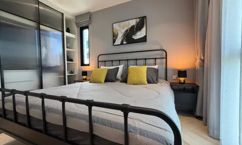 Сказочные апартаменты с 1 спальней и с видом на город в проекте Тайтл Бангтао Легендарный, на пляже Бангтао/Лагуна