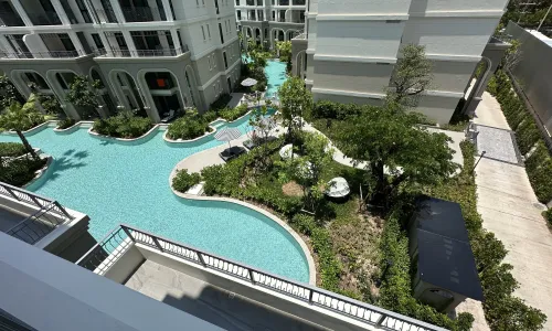 Шикарные апартаменты с 1 спальней и с видом на бассейн в проекте Тайтл Бангтао Легендарный, на пляже Бангтао/Лагуна