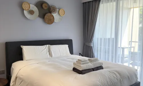 Удобные апартаменты с 2 спальнями и с видом на сад, не далеко от моря в проекте Лагуна Бичсайд, на пляже Бангтао/Лагуна