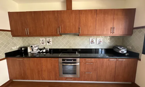 Модная вилла с 4 спальнями и с видом на бассейн в проекте Ангсана Виллас Резорт, на пляже Бангтао/Лагуна